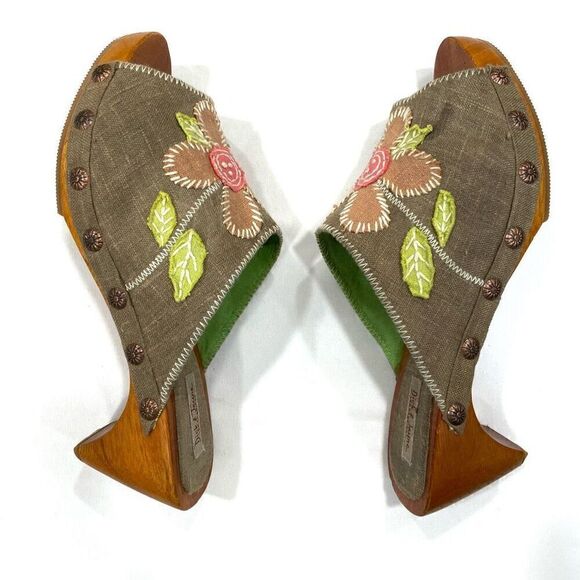 DICK & JANE Wood & Canvas Clog Sandals - Picture 4 of 8